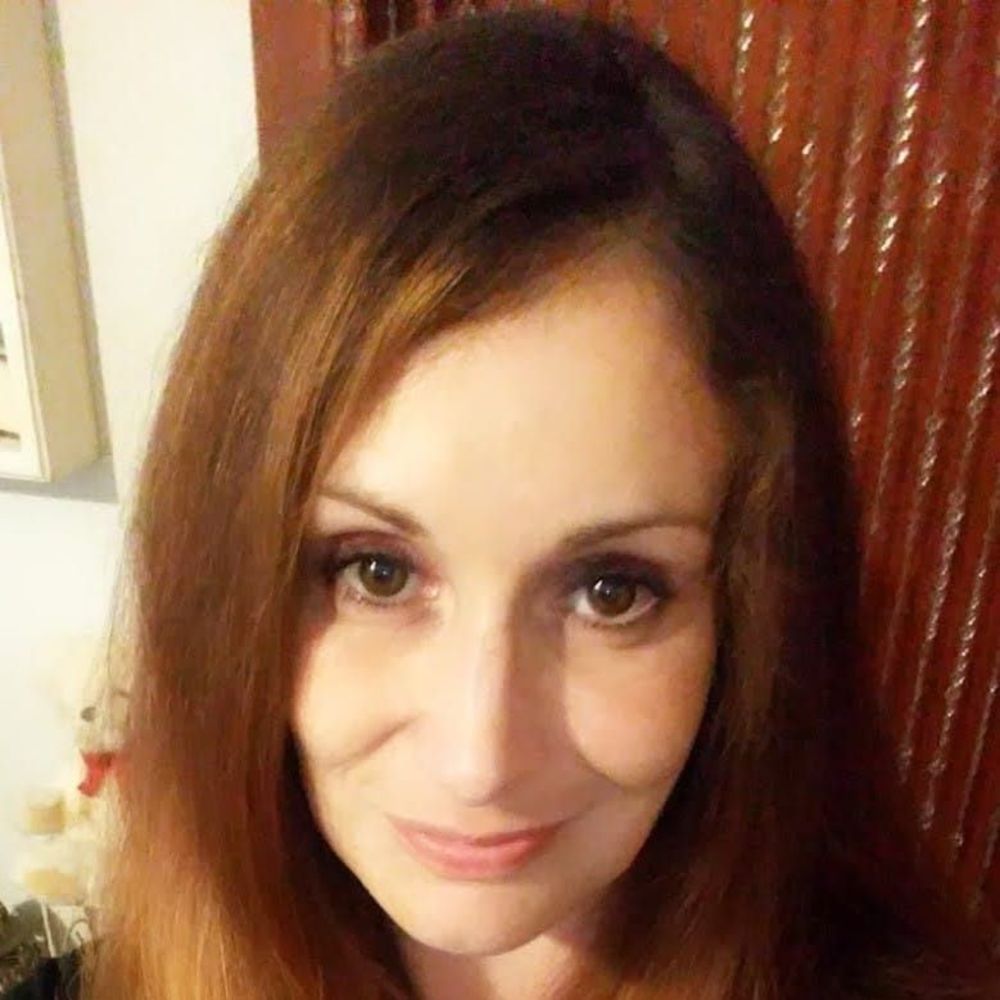 Meet your Posher, Leslie